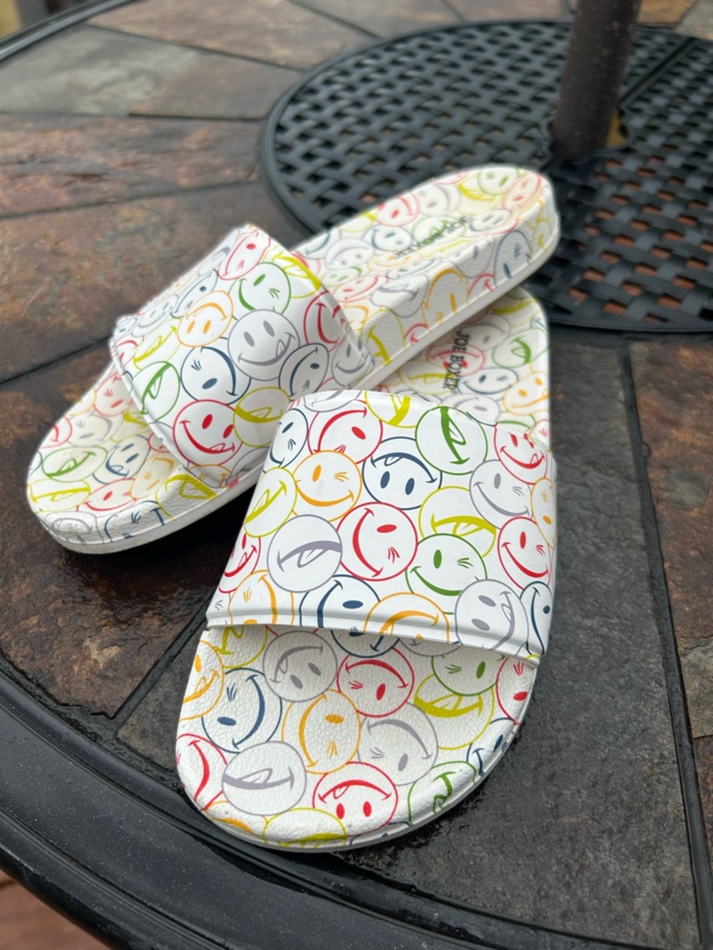 Joe Boxer Slide Sandals for women size 7 smiley faces emoji